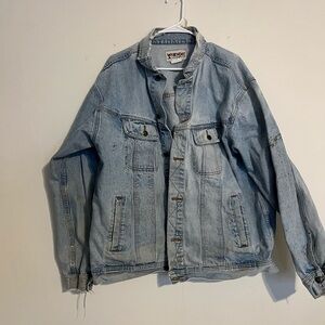 Wrangler BARN Faded Blue Denim Jacket